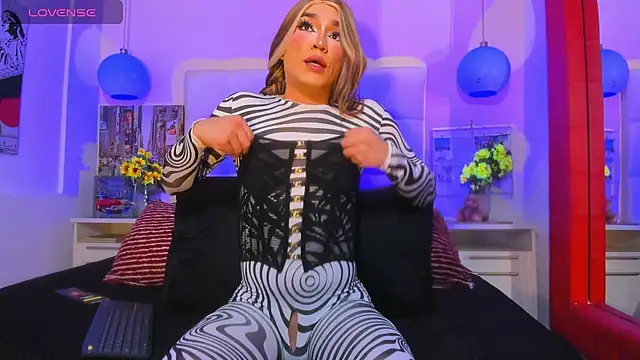 cinthya walker1 online show from 04-14-26, 02:11