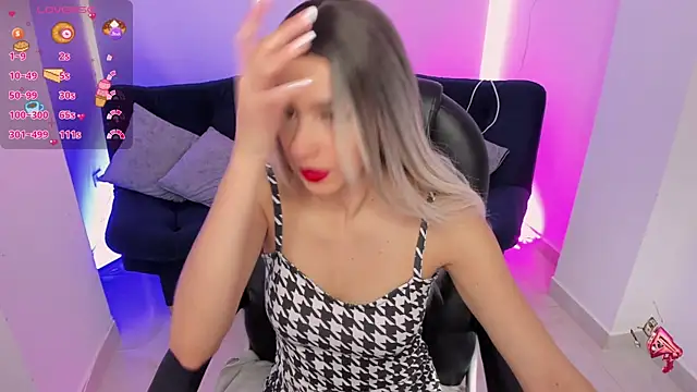 emilly smith 1 online show from 01-11-26, 04:36