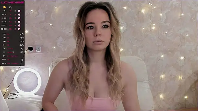 Snapshot of EvaSileZ chatting on 09-11-25, 02:22 EvaSileZ online show from 09-11-25, 02:22