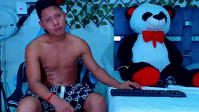 Hakim prettynigg online show from 11-07-25, 03:49