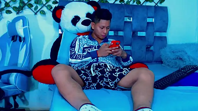 Hakim prettynigg online show from 04-05-26, 12:50