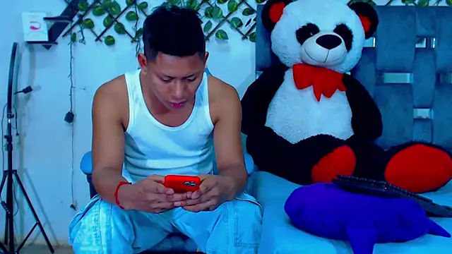 Hakim prettynigg online show from 04-02-26, 10:05