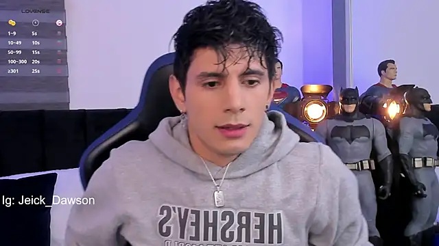 Snapshot of Jeick-Dawson chatting on 03-05-25, 02:36 Jeick-Dawson online show from 03-05-25, 02:36