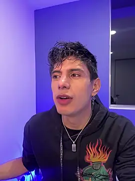 Snapshot of Jeick-Dawson chatting on 09-12-25, 02:44 Jeick-Dawson online show from 09-12-25, 02:44