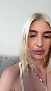 Mia Roxie online show from 03-05-26, 03:14