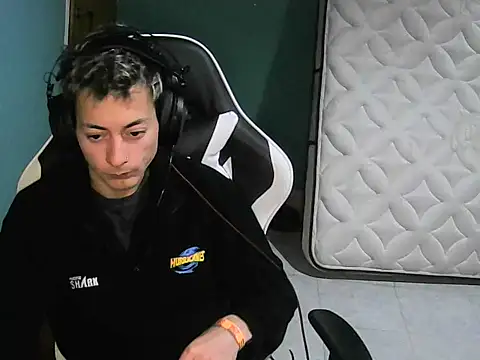 Snapshot of Jughead_16 chatting on 09-21-25, 02:39 Jughead 16 online show from 09-21-25, 02:39