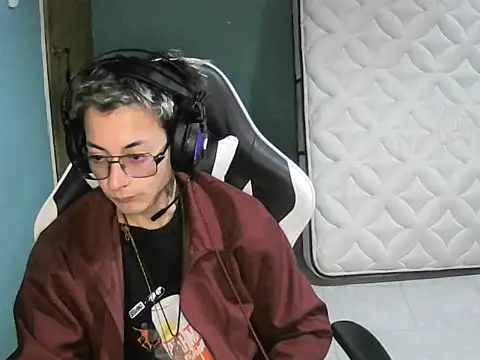 Snapshot of Jughead_16 chatting on 09-29-25, 08:36 Jughead 16 online show from 09-29-25, 08:36