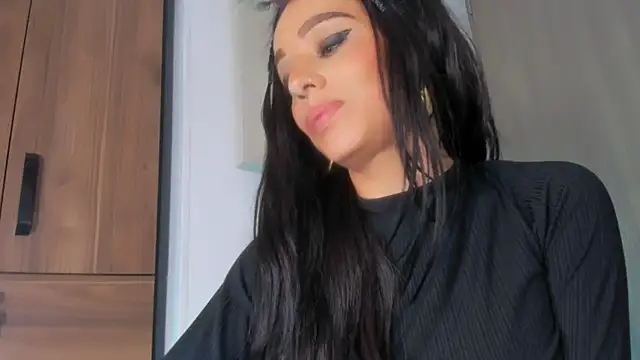 Snapshot of Ariadna-07 chatting on 12-22-24, 06:49 Ariadna-07 online show from 12-22-24, 06:49