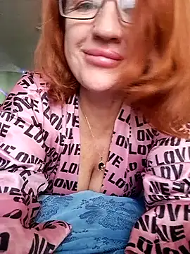 KiraXTender online show from 11-16-25, 06:07