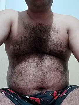 Snapshot of fraud705 chatting on 10-31-25, 12:29 fraud705 online show from 10-31-25, 12:29