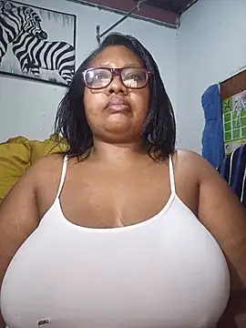 YELLOW BONE online show from 06-14-26, 07:48