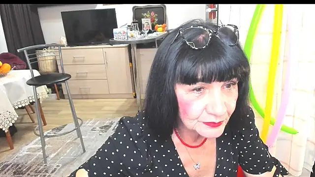 Snapshot of Tina_Joness chatting on 01-22-25, 06:31 Tina Joness online show from 01-22-25, 06:31