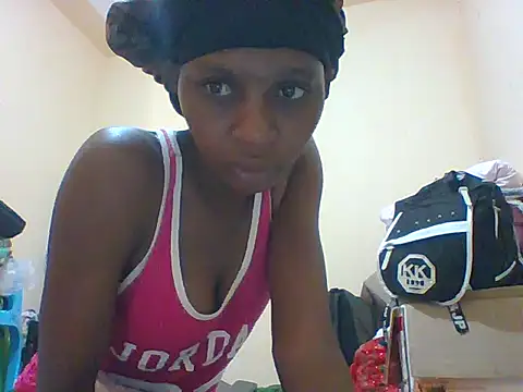 Snapshot of sabssexy chatting on 04-21-26, 10:11 sabssexy online show from 04-21-26, 10:11