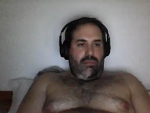 Snapshot of The_Masterxxx14 chatting on 04-29-26, 05:30 The Masterxxx14 online show from 04-29-26, 05:30