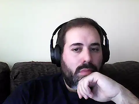 Snapshot of The_Masterxxx14 chatting on 04-11-26, 03:05 The Masterxxx14 online show from 04-11-26, 03:05