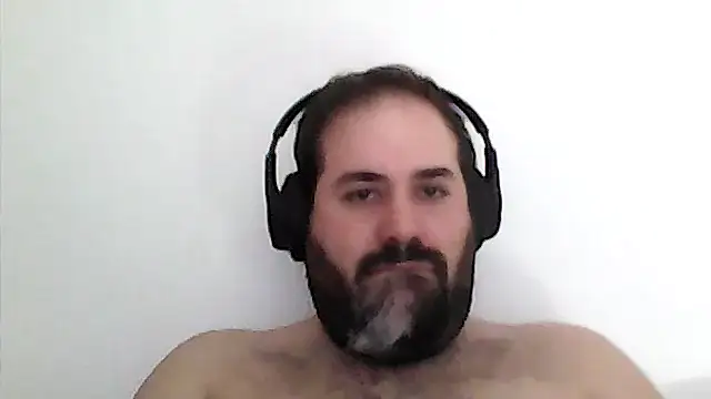 Snapshot of The_Masterxxx14 chatting on 05-16-26, 07:18 The Masterxxx14 online show from 05-16-26, 07:18