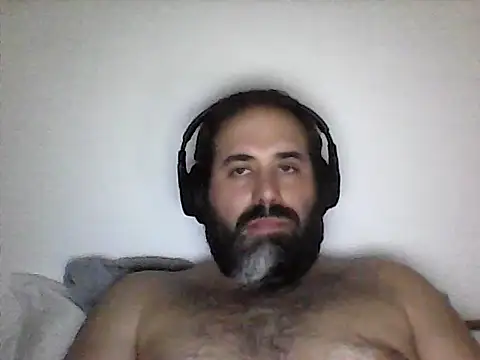 Snapshot of The_Masterxxx14 chatting on 04-28-26, 04:22 The Masterxxx14 online show from 04-28-26, 04:22