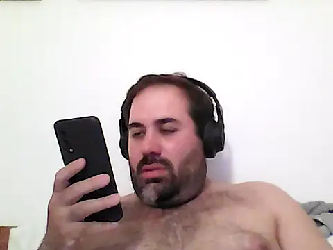 Snapshot of The_Masterxxx14 chatting on 05-01-26, 09:42 The Masterxxx14 online show from 05-01-26, 09:42