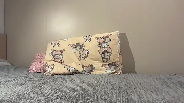 Sasha  Love online show from 04-15-26, 07:58