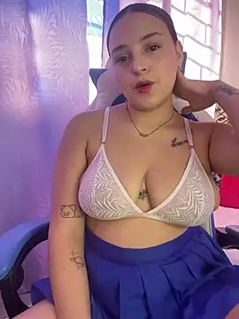 Snapshot of Pamelalancastersian chatting on 01-16-25, 08:03 Pamelalancastersian online show from 01-16-25, 08:03