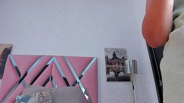 veronica salas online show from 11-07-25, 07:40