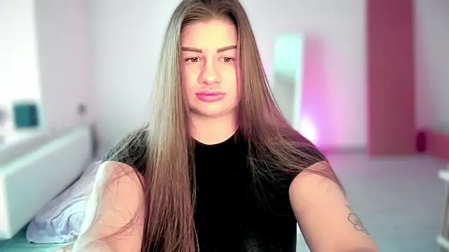 JuicyHelenX online show from 05-17-26, 03:45