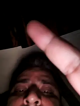 Snapshot of rajstrip12650 chatting on 11-01-25, 04:23 rajstrip12650 online show from 11-01-25, 04:23