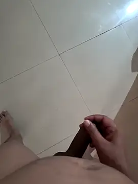 Snapshot of rajstrip12650 chatting on 02-22-26, 07:00 rajstrip12650 online show from 02-22-26, 07:00