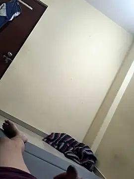 Snapshot of rajstrip12650 chatting on 02-11-26, 05:02 rajstrip12650 online show from 02-11-26, 05:02