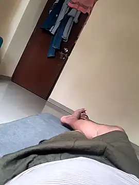 Snapshot of rajstrip12650 chatting on 09-14-25, 09:42 rajstrip12650 online show from 09-14-25, 09:42