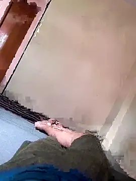 Snapshot of rajstrip12650 chatting on 10-02-25, 10:07 rajstrip12650 online show from 10-02-25, 10:07