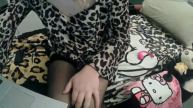 CristinaTrav online show from 02-05-26, 05:42