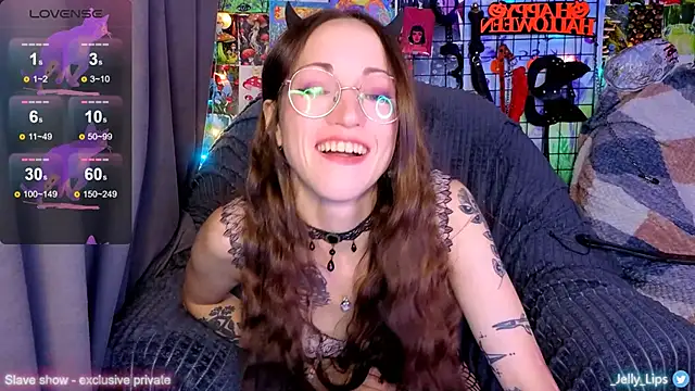 Snapshot of ServantBrook chatting on 11-04-25, 05:44 ServantBrook online show from 11-04-25, 05:44