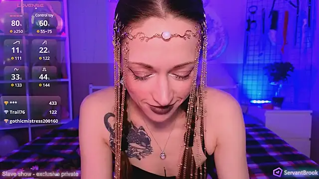 Snapshot of ServantBrook chatting on 02-21-25, 08:40 ServantBrook online show from 02-21-25, 08:40