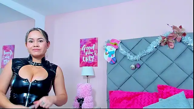 TaylorEvanss online show from 12-21-25, 08:20