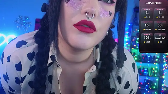 wickedxqueen online show from 12-19-24, 09:38