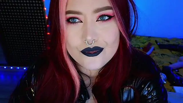 Snapshot of wickedxqueen chatting on 05-03-26, 05:05 wickedxqueen online show from 05-03-26, 05:05