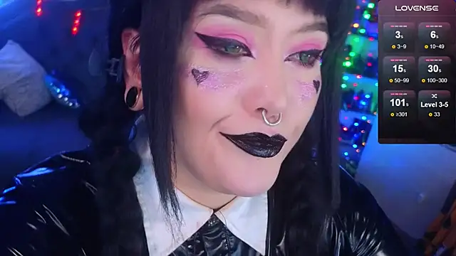 wickedxqueen online show from 12-20-24, 04:20