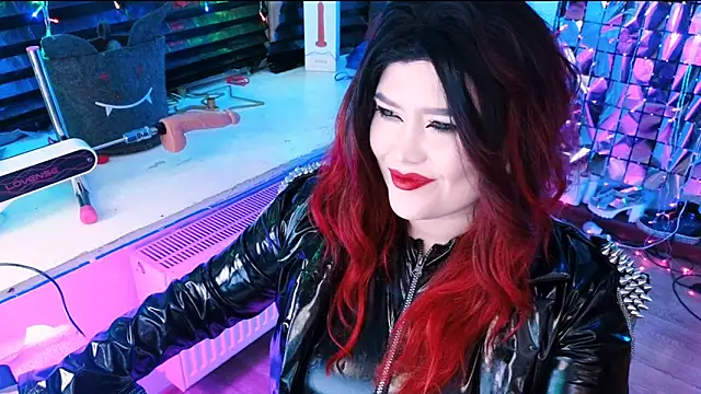 wickedxqueen online show from 02-18-25, 09:53