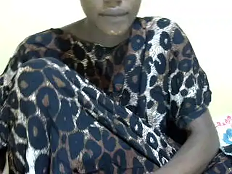 Snapshot of Slender-simple1 chatting on 02-22-25, 09:45 Slender-simple1 online show from 02-22-25, 09:45