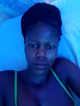 Snapshot of Slender-simple1 chatting on 09-16-25, 03:51 Slender-simple1 online show from 09-16-25, 03:51