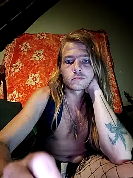 Salted Playday online show from 11-04-25, 01:31