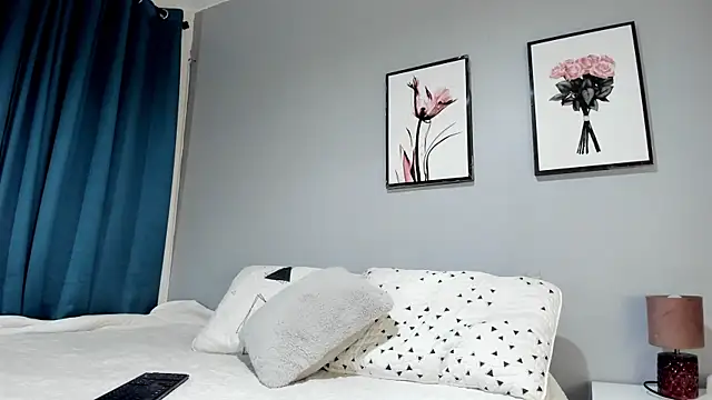 Estrella Duran online show from 02-19-26, 12:13