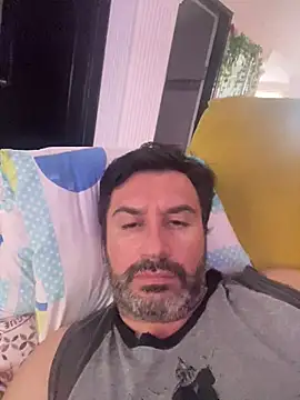 rodrher81 online show from 06-19-26, 07:52