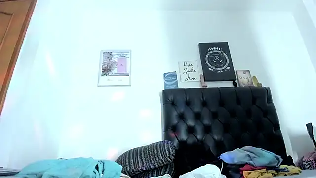 JohanyLatino online show from 02-14-25, 10:36