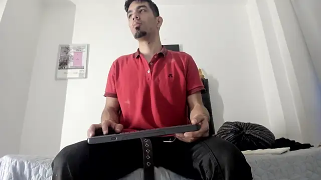 JohanyLatino online show from 03-11-25, 11:12