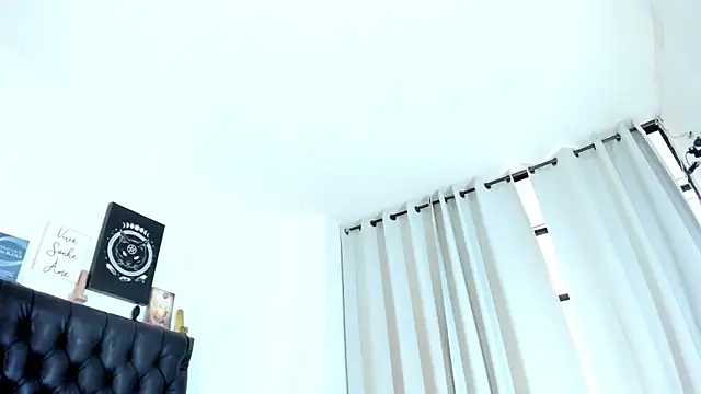 JohanyLatino online show from 03-01-25, 12:01