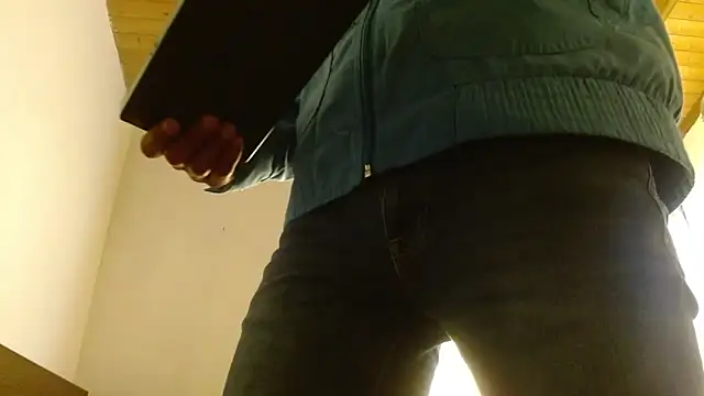 JohanyLatino online show from 06-24-26, 09:34