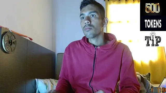 JohanyLatino online show from 04-11-26, 08:56