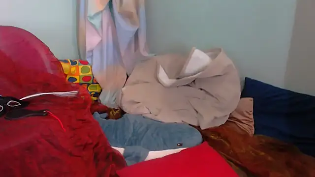 EverlyRays online show from 12-15-25, 05:30